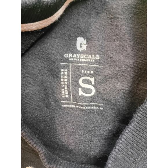 Stylish Black Grayscale Script Crewneck Sweatshirt - Size S - Picture 5 of 6